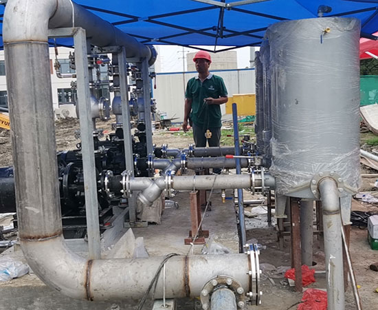 啟動離心泵前為什么要引水灌泵【真空引水罐】